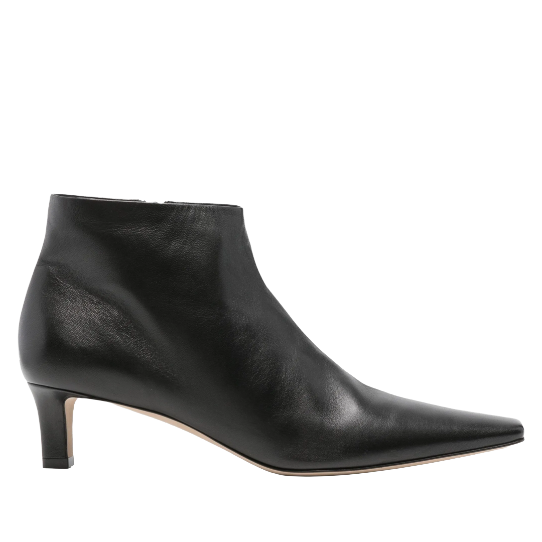 the-row-bota-feminina-bico-fino-preta-01