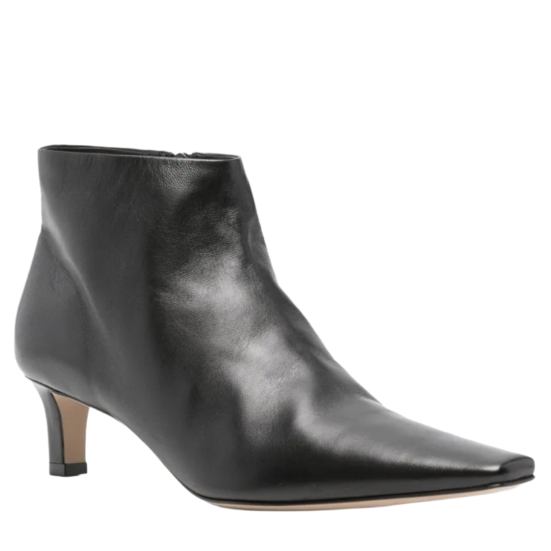 the-row-bota-feminina-bico-fino-preta-02